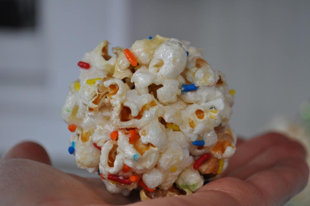 Easy Popcorn Ball Recipe