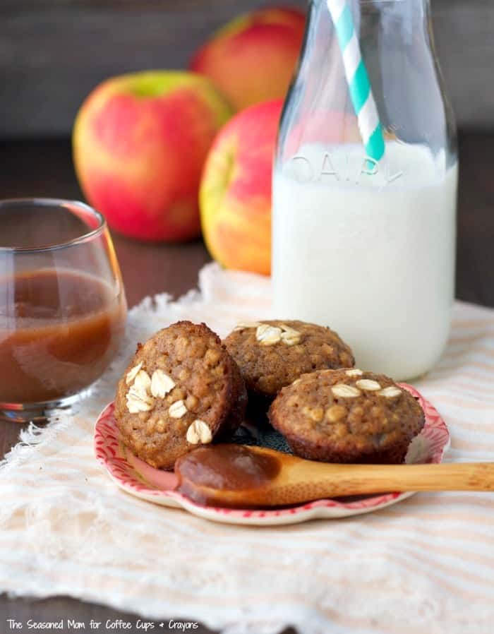Prep-ahead for busy fall mornings with a batch of Apple Butter Oatmeal Mini Muffins! 