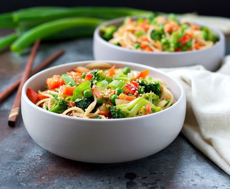 You only need 20 minutes to toss together this Vegetable Lo Mein for a healthy side dish or a satisfying entree! It's one of those easy vegetarian recipes that even meat-lovers adore -- and it's perfect for your busy weeknights!