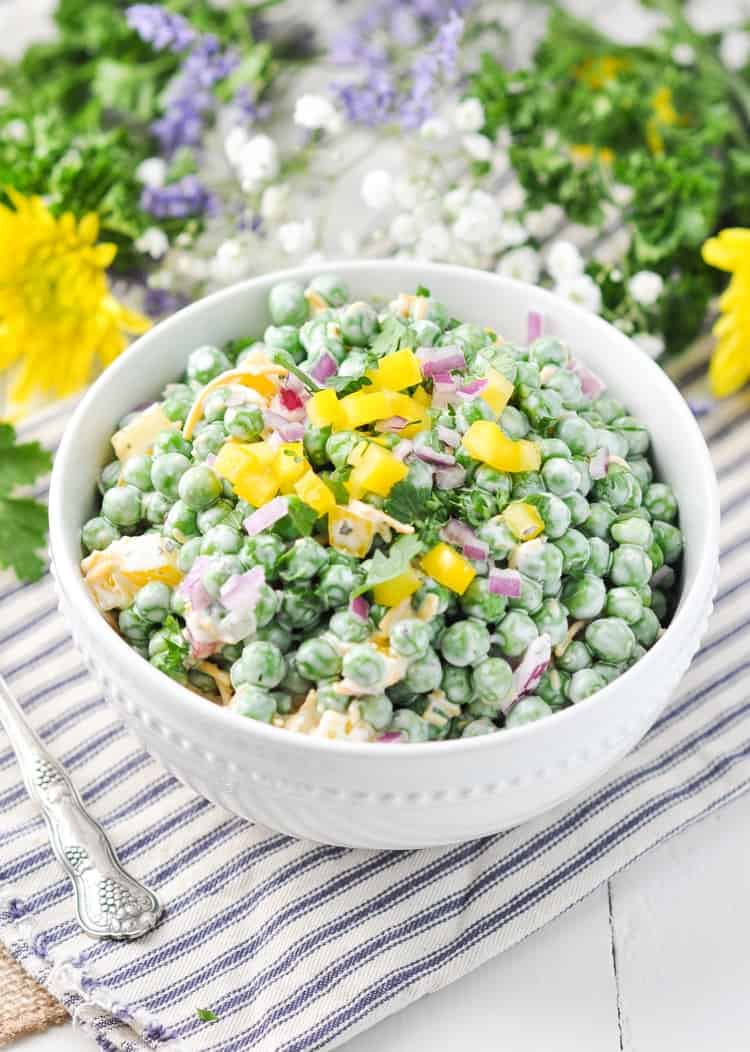 Easy Southern Pea Salad - The Seasoned Mom