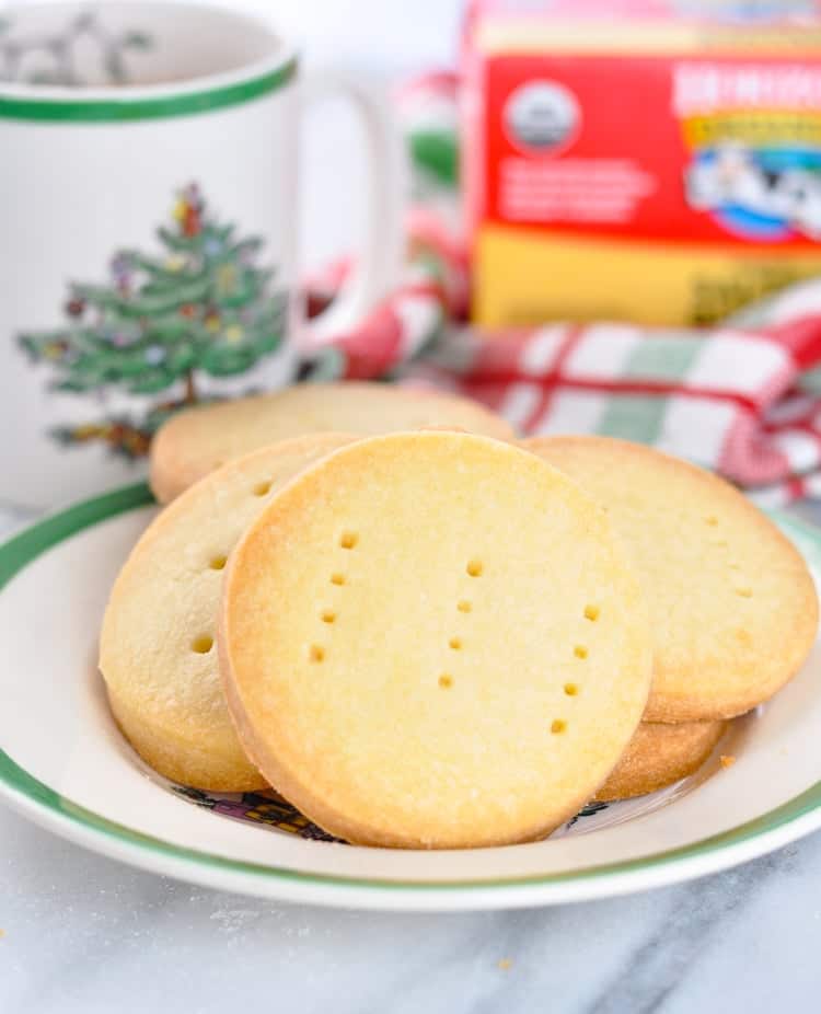 3-Ingredient Classic Scottish Shortbread Cookies + {a Video!} - The Seasoned Mom