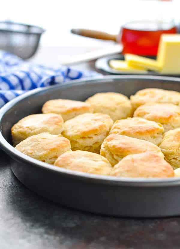 Aunt Bee's 3Ingredient Buttermilk Biscuits The Seasoned Mom