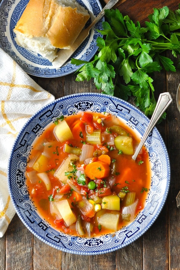Crock Pot Vegetable Soup – The Seasoned Mom