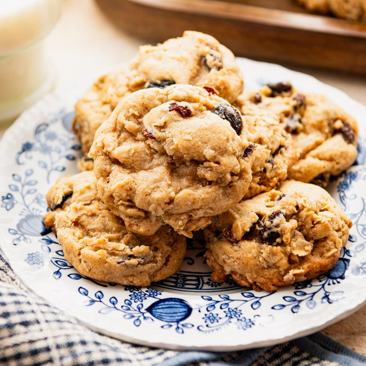 Oatmeal Raisin Cookies Recipe