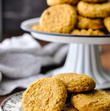Easy pumpkin oatmeal cookies served on a white plate with brown trim