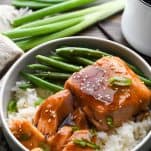 Flaked teriyaki salmon with rice and green beans