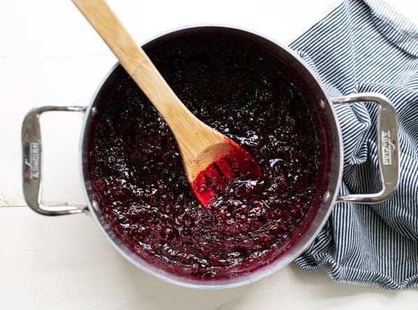 Overhead shot showing how to make blackberry jam