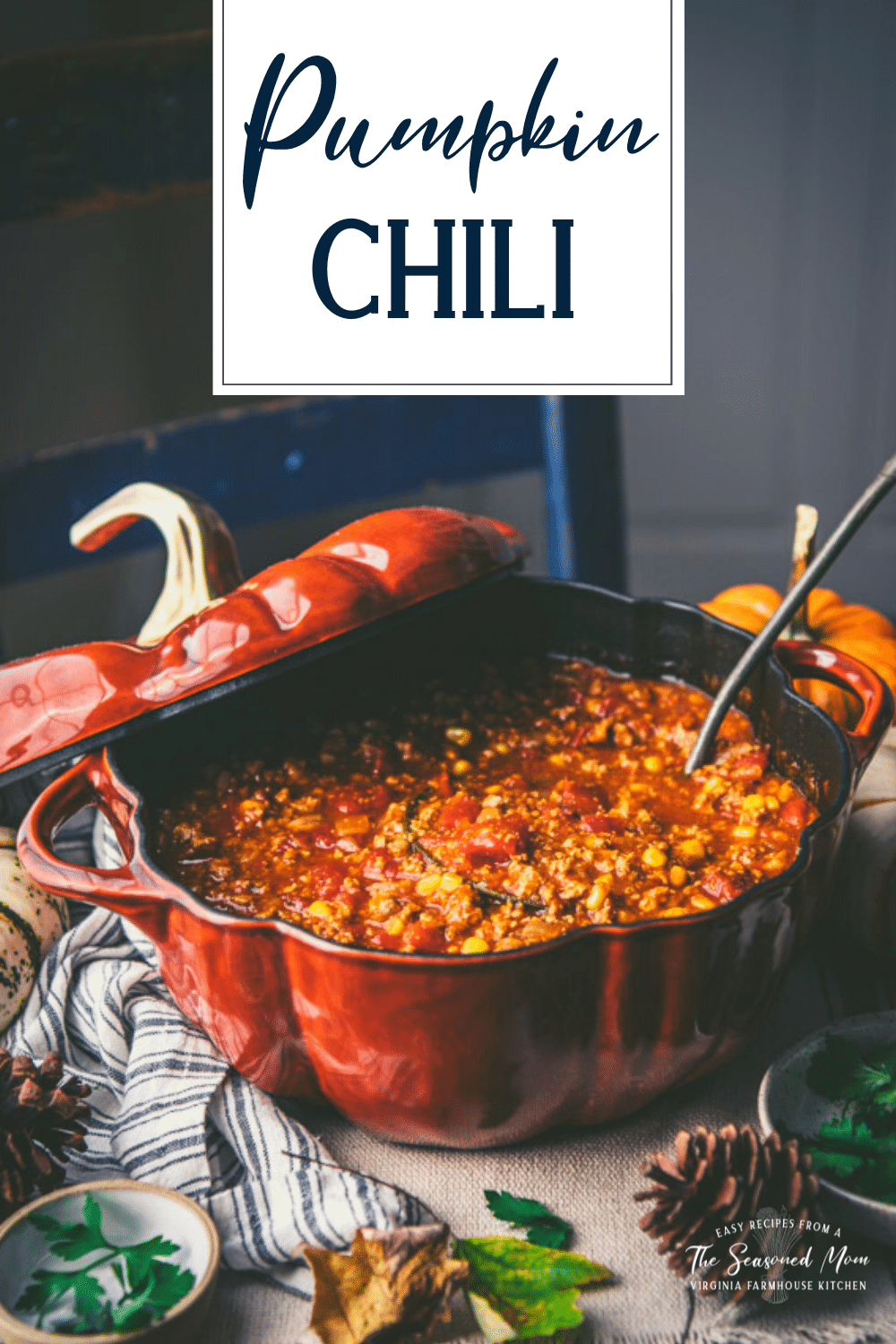 Pot of the best pumpkin chili recipe with text title overlay