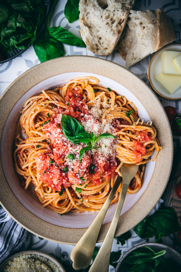Close overhead image of a bowl of pasta pomodoro