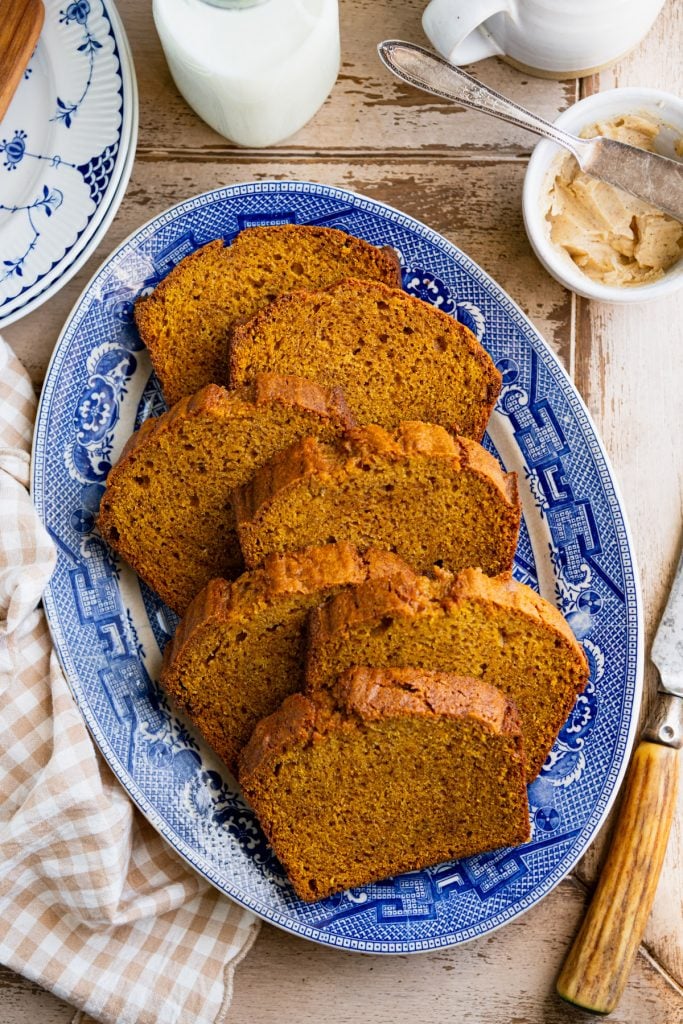 Blue and white plate of the best pumpkin bread recipe