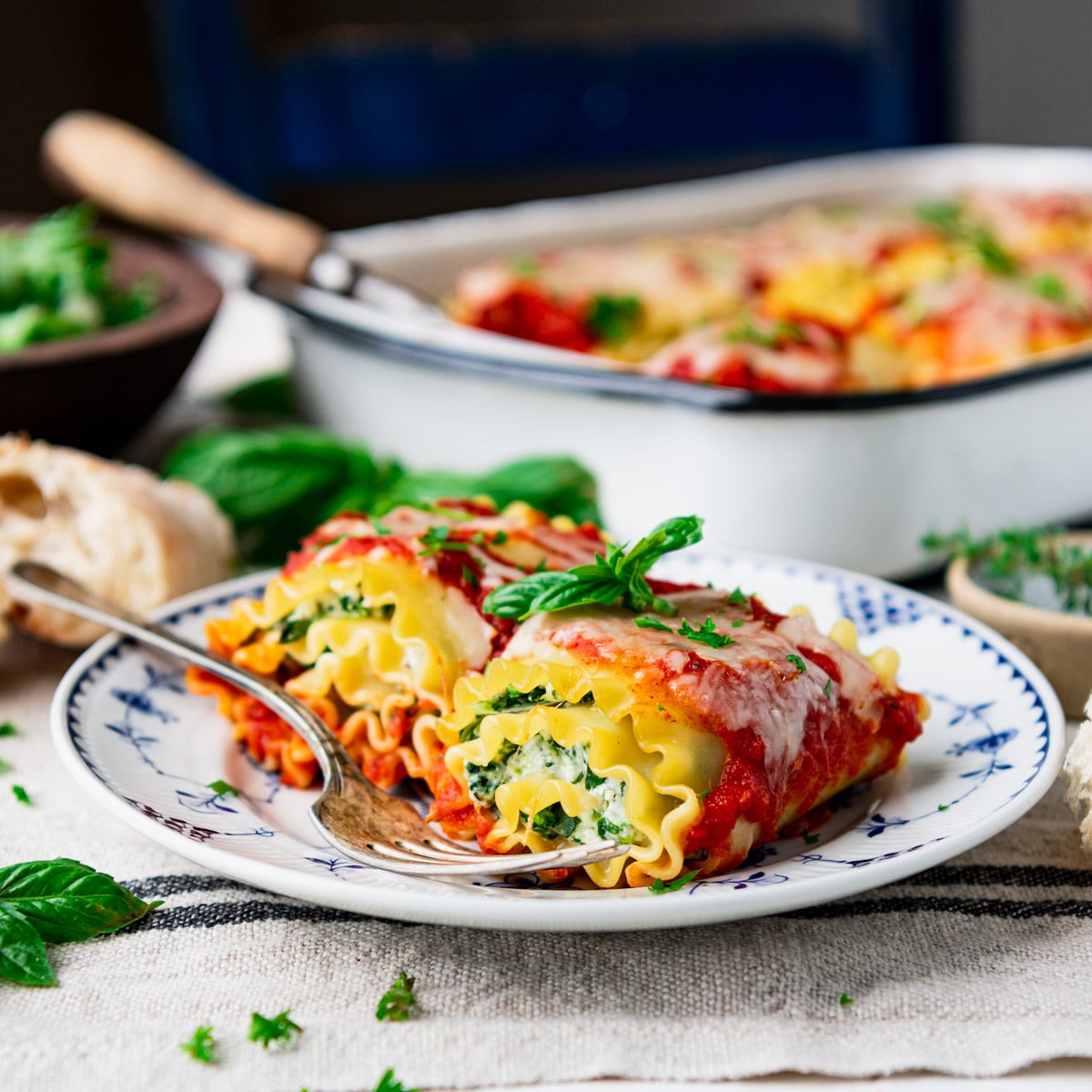 Cheesy Lasagna Rolls