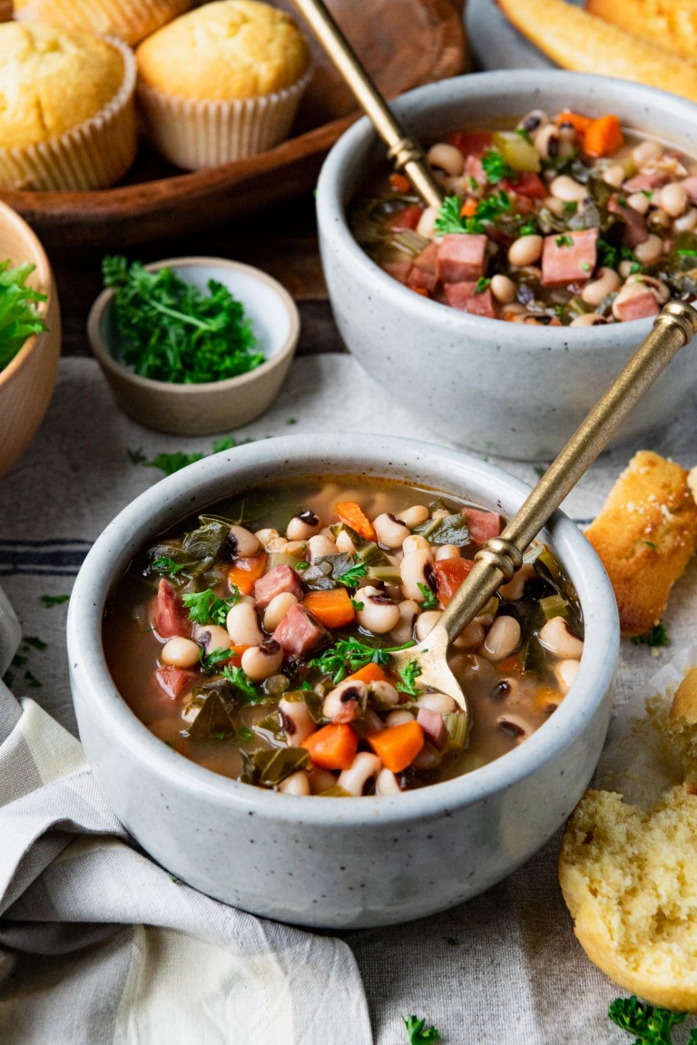 Southern Black Eyed Pea Soup The Seasoned Mom