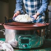 Adding onions and garlic to a slow cooker