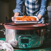 Adding chicken with bbq rub to a slow cooker