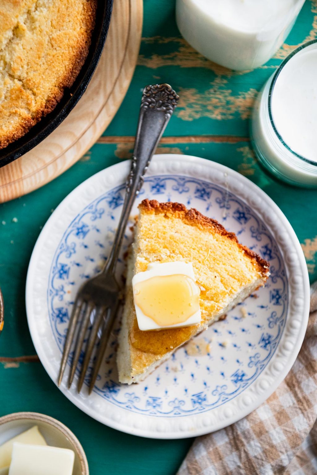 Cast Iron Cornbread The Seasoned Mom