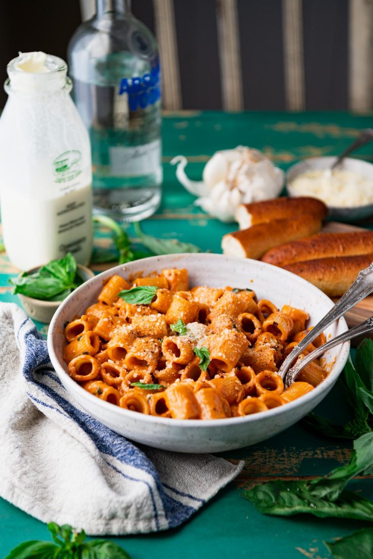 Creamy Tomato Pasta Sauce - The Seasoned Mom