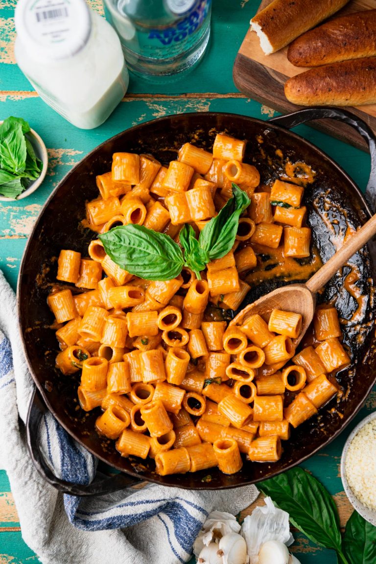 Creamy Tomato Pasta Sauce The Seasoned Mom