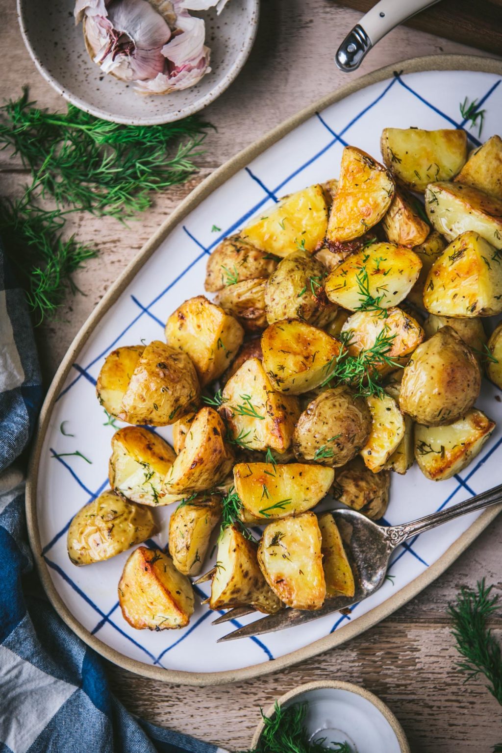 Dill Roasted Potatoes The Seasoned Mom