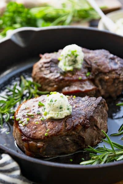 How to Cook Filet Mignon in Cast Iron {Easy Sear + Oven Method} – The ...