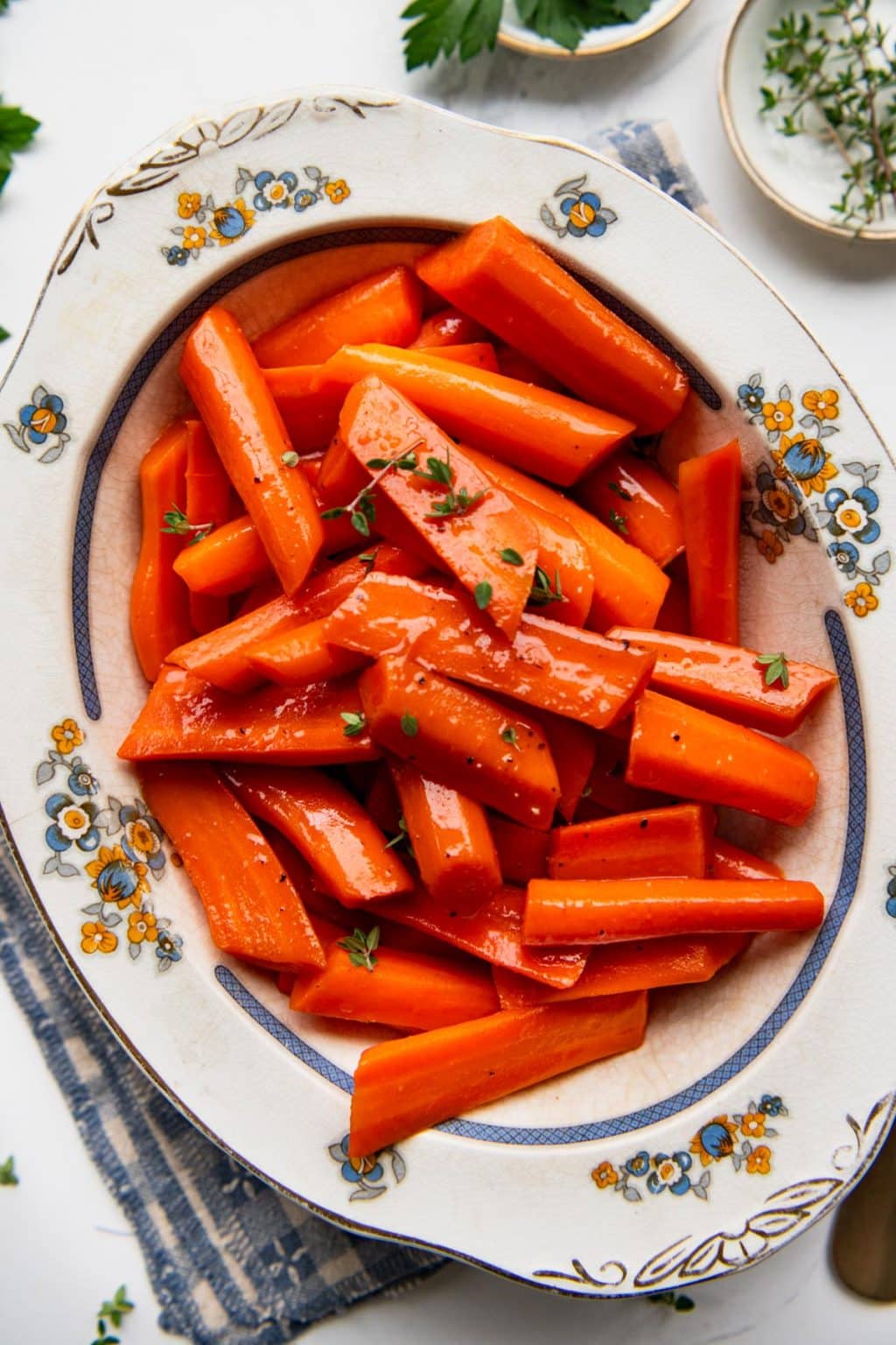 Easy Maple Glazed Carrots