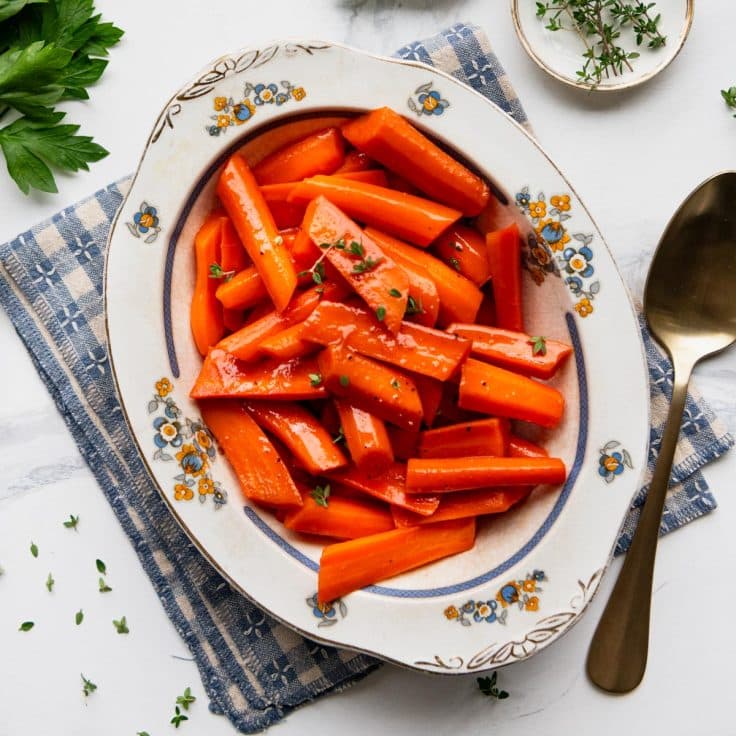 Easy Maple Glazed Carrots