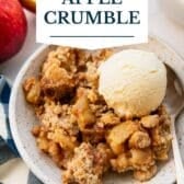 Apple crumble with a text title overlay.