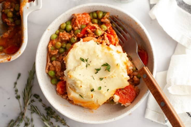 Horizontal overhead shot of a bowl of easy shepherd's pie.